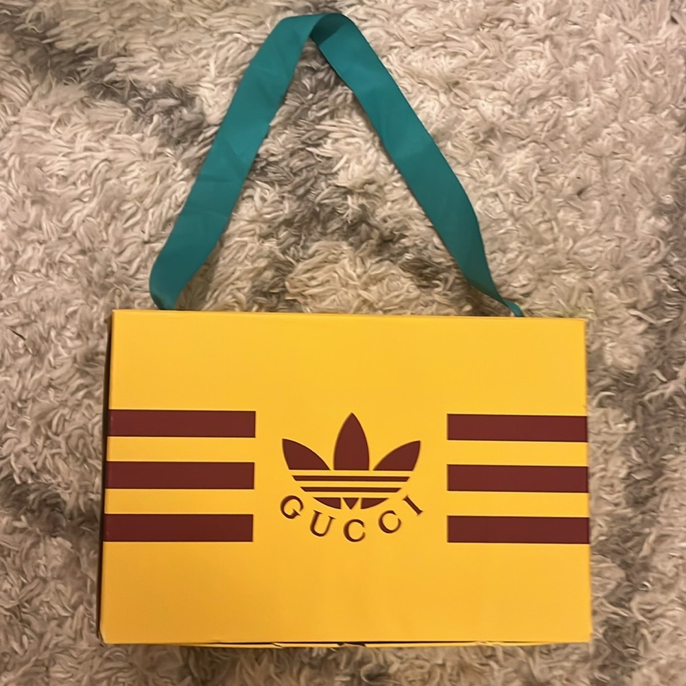 Gucci x Adidas sneakers size 40 - Picture 4 of 7